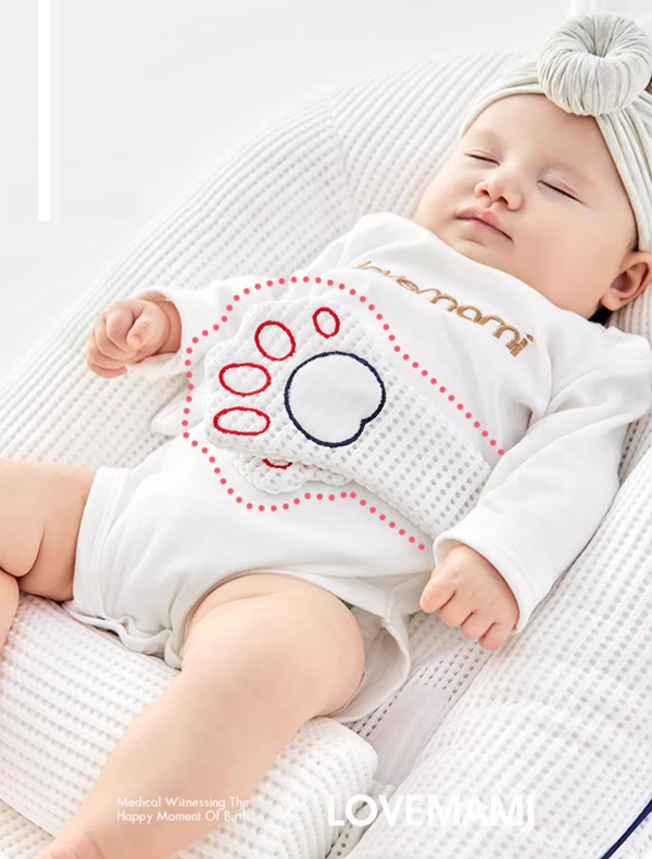 Có nên dùng gối chống trào ngược cho bé