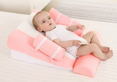 Review gối chống trào ngược Hinata