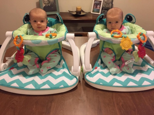 Review ghế tập ngồi fisher price