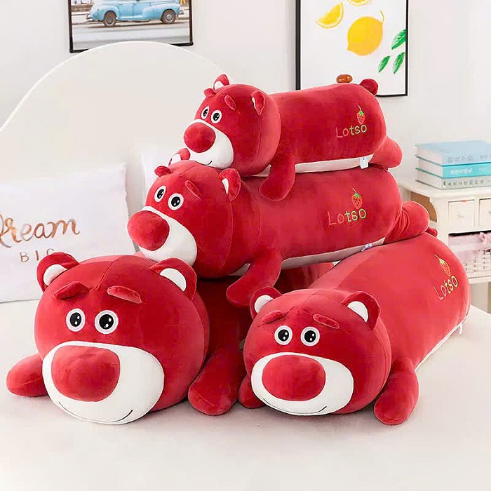 GỐI ÔM GẤU DÂU CHO BÉ