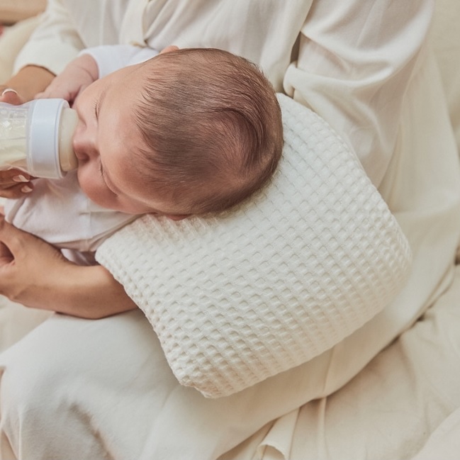 GỐI CHO BÉ BÚ HÀN QUỐC ROTOTO BEBE