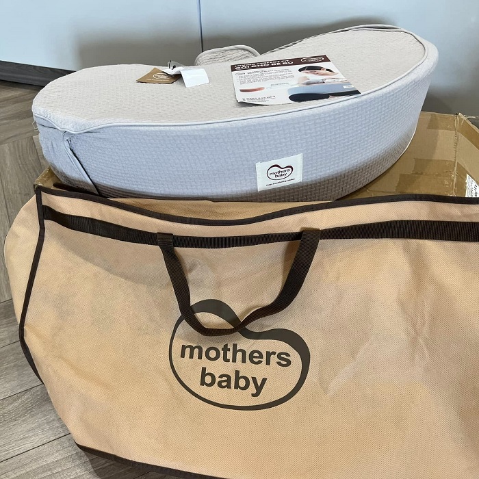 GỐI CHO BÉ BÚ MOTHERSBABY