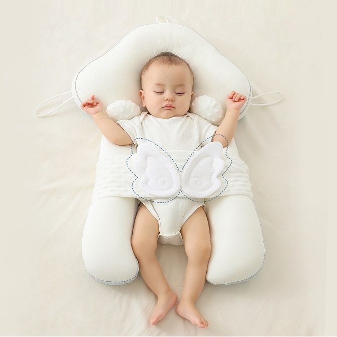 GỐI CHỐNG LẬT LẪY CHỮ U CHO BÉ