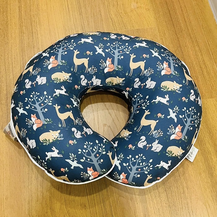 GỐI CHỮ C CHO BÉ BÚ BOPPY