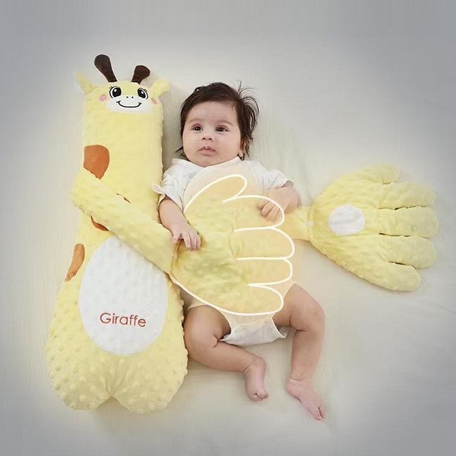 GỐI ÔM RU NGỦ CHO BÉ EMA