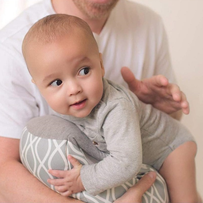 GỐI VỖ Ợ HƠI CHO TRẺ SƠ SINH JJOVCE