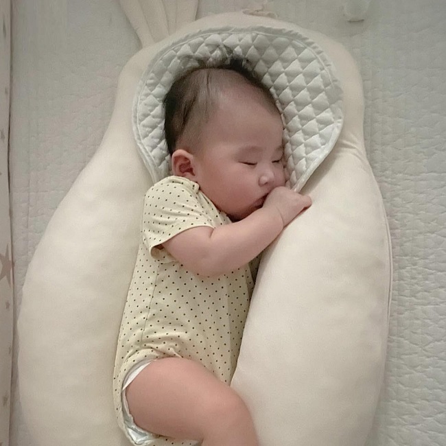 MIẾNG LÓT ĐẦU GỐI THỎ RARAS CHO BÉ