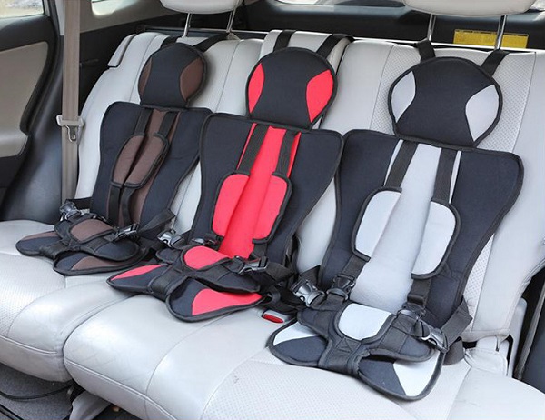 dai-ngoi-xe-o-to-cho-be-1074-10