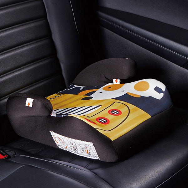 dem-ngoi-xe-o-to-cho-be-1076-2