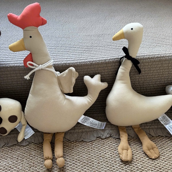 gau-om-thu-bong-cho-be-so-sinh-h6