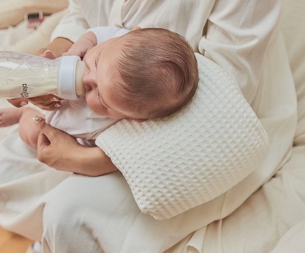 goi-cho-be-bu-han-quoc-rototo-bebe-h7