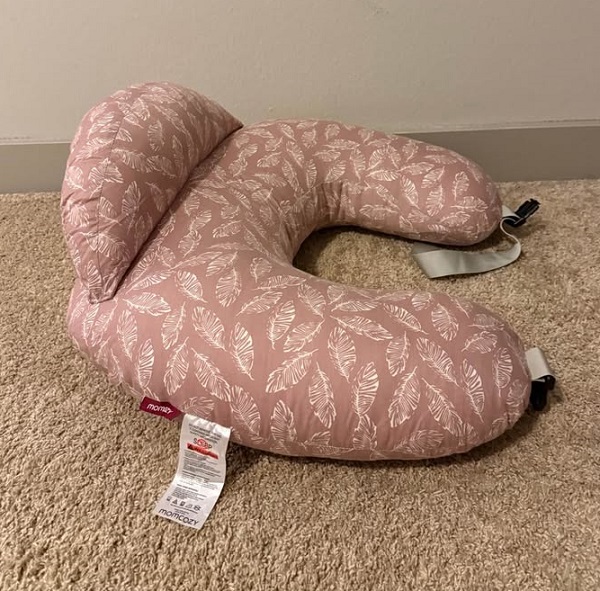 goi-cho-be-bu-momcozy-np001-h11