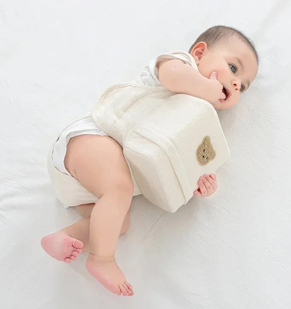 goi-dai-chan-chong-lat-cho-be-h7