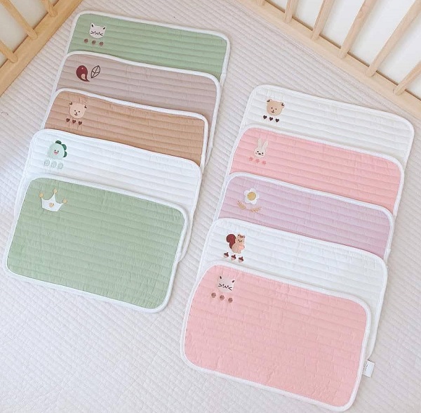 goi-mat-cho-tre-so-sinh-monona-h11