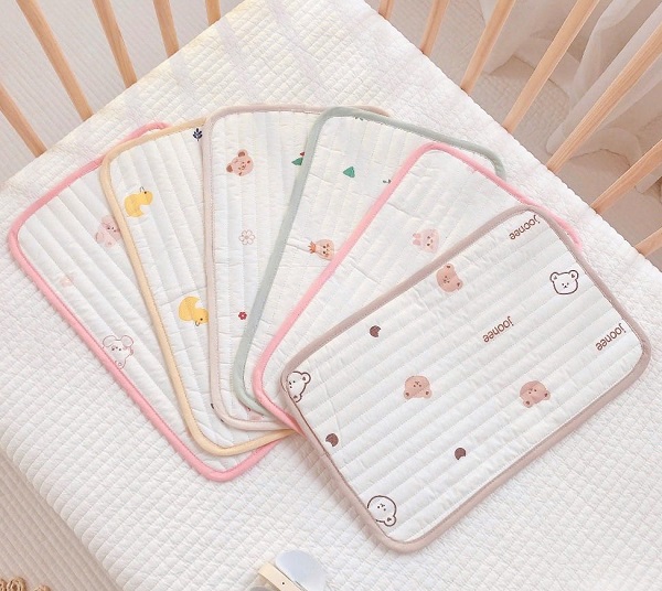 goi-mat-cho-tre-so-sinh-monona-h7