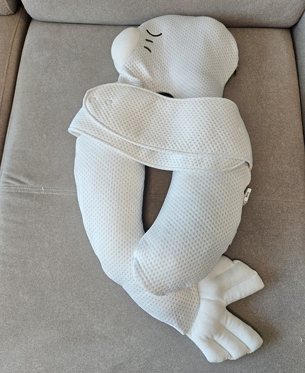 goi-om-cho-be-nam-nghieng-emong-h8