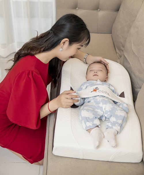 nem-ho-tro-chong-trao-nguoc-coza-baby-bed